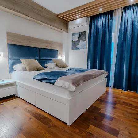 Apartment Maison Prive Luxury Penthouse