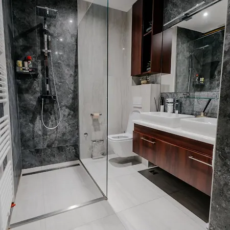 Maison Prive Luxury Penthouse *