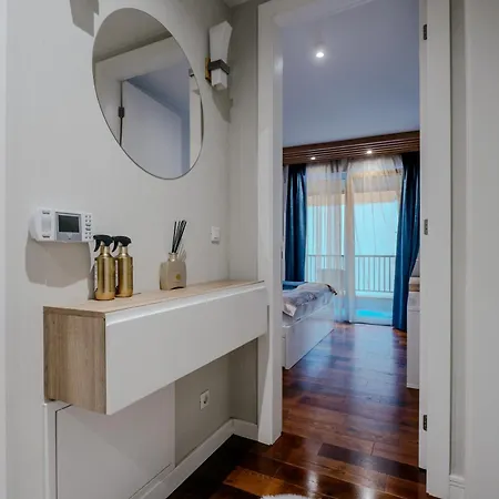 Maison Prive Luxury Penthouse Apartment