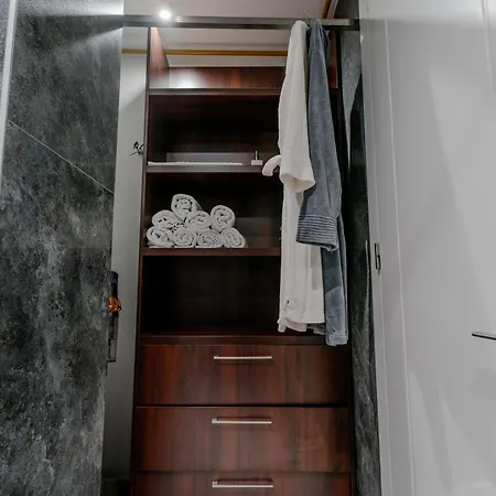 Maison Prive Luxury Penthouse Sarajevo
